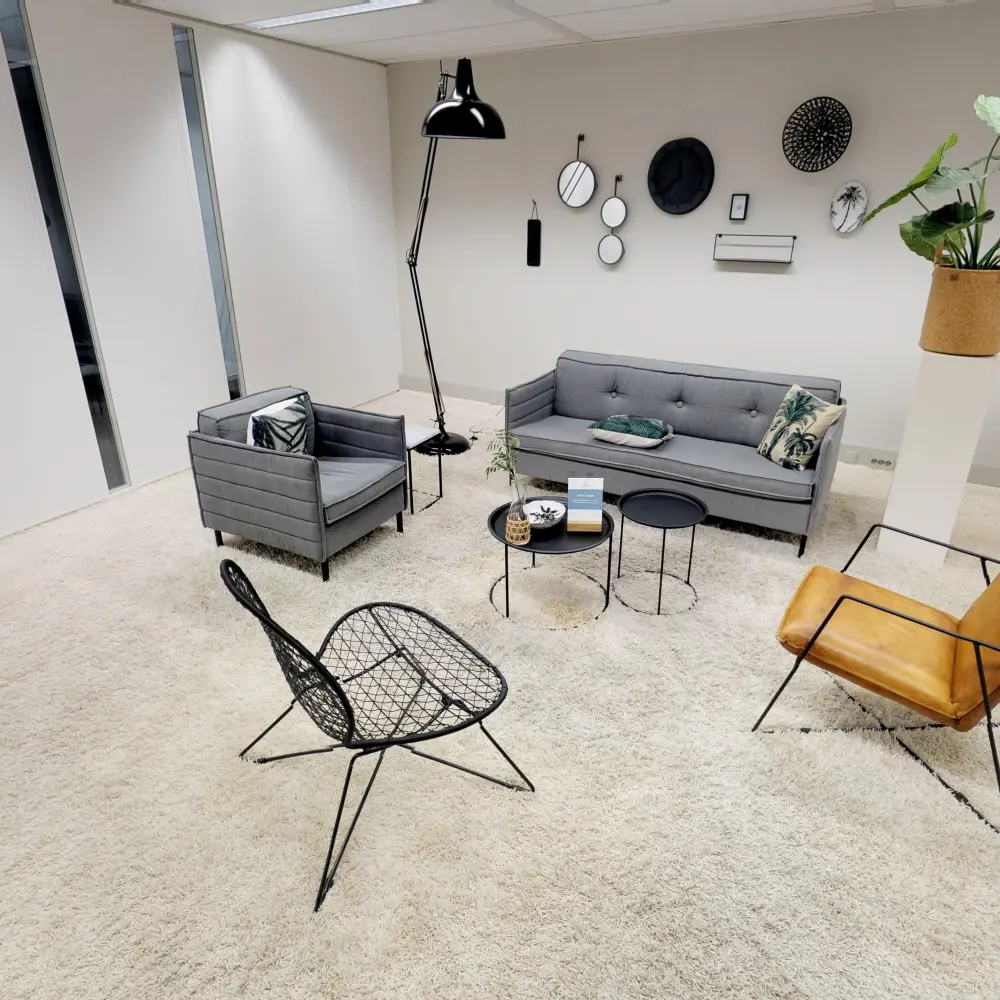 YV1gvfFJJ67 04.24.2018 10.09.04