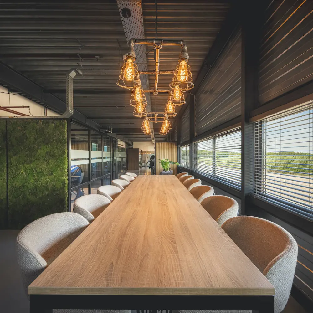 Industrielle Bueroeinrichtung